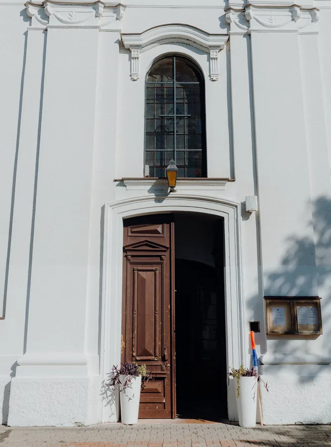 Open Door