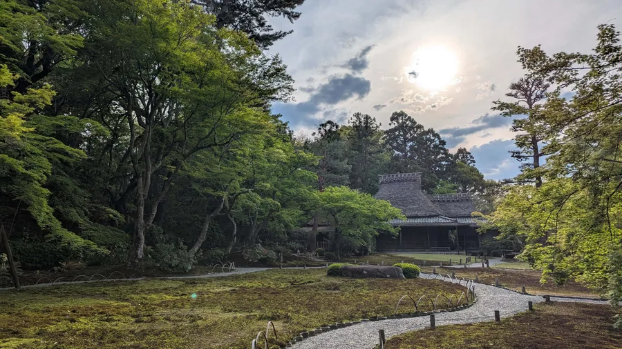 Yoshiki-en Garden, Nara